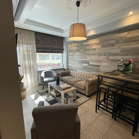 Business Flat Stavroupoli Apartman Szaloniki Kültér fotó