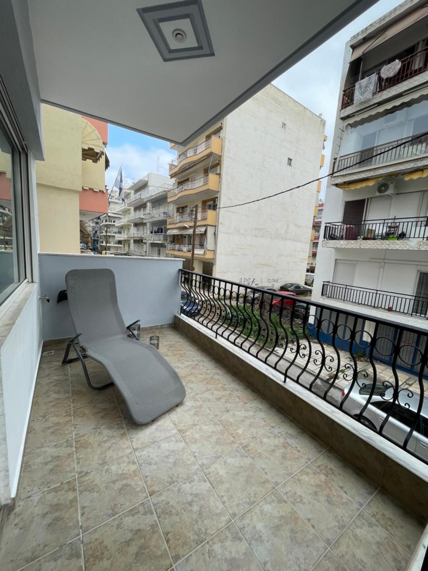 Business Flat Stavroupoli Apartman Szaloniki Kültér fotó