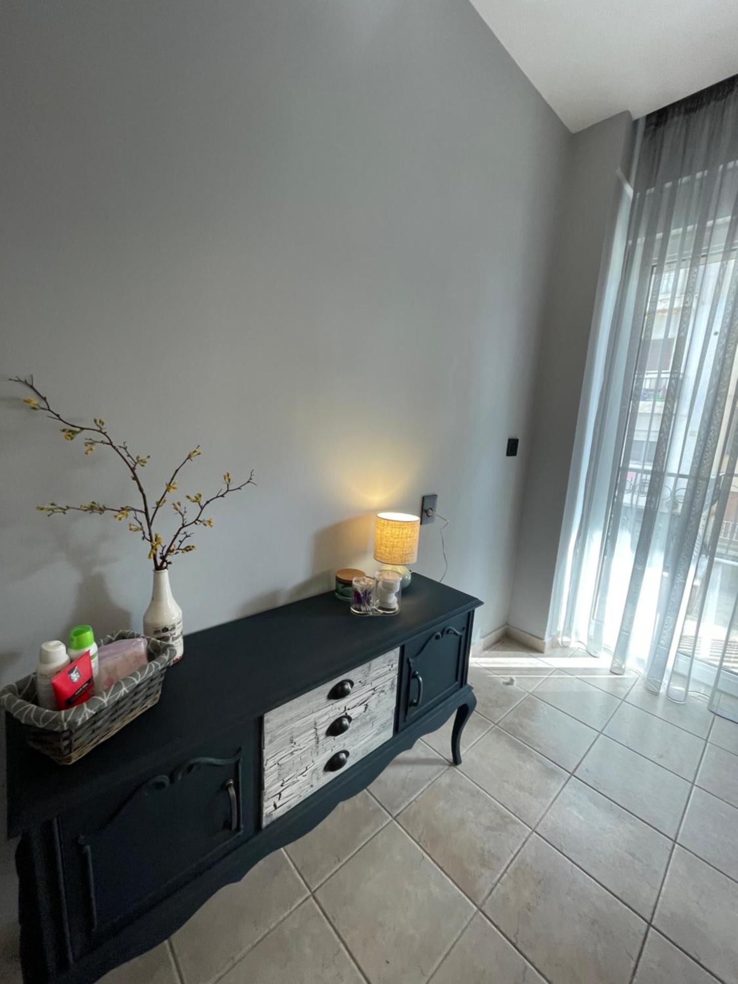 Business Flat Stavroupoli Apartman Szaloniki Kültér fotó