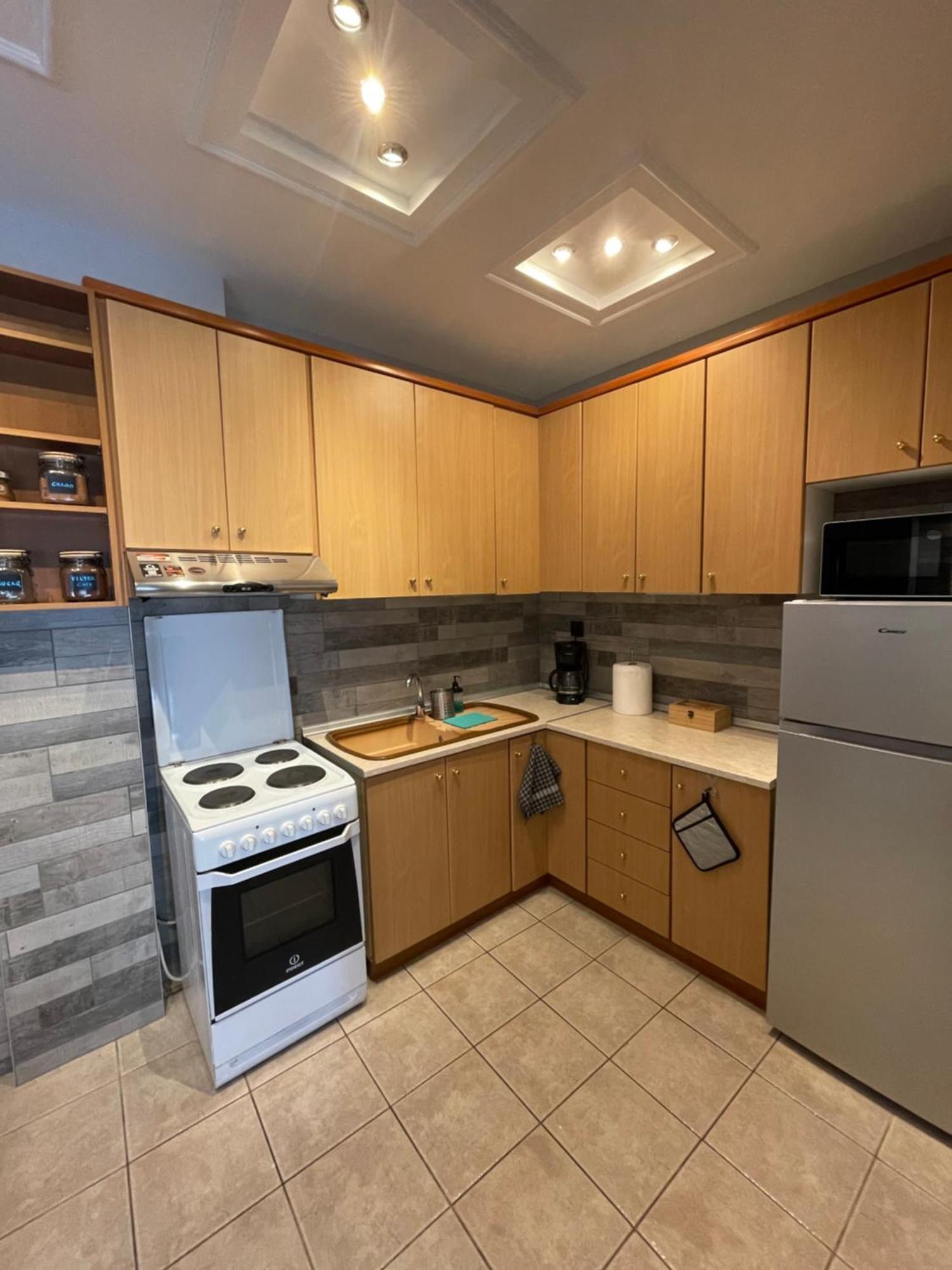 Business Flat Stavroupoli Apartman Szaloniki Kültér fotó