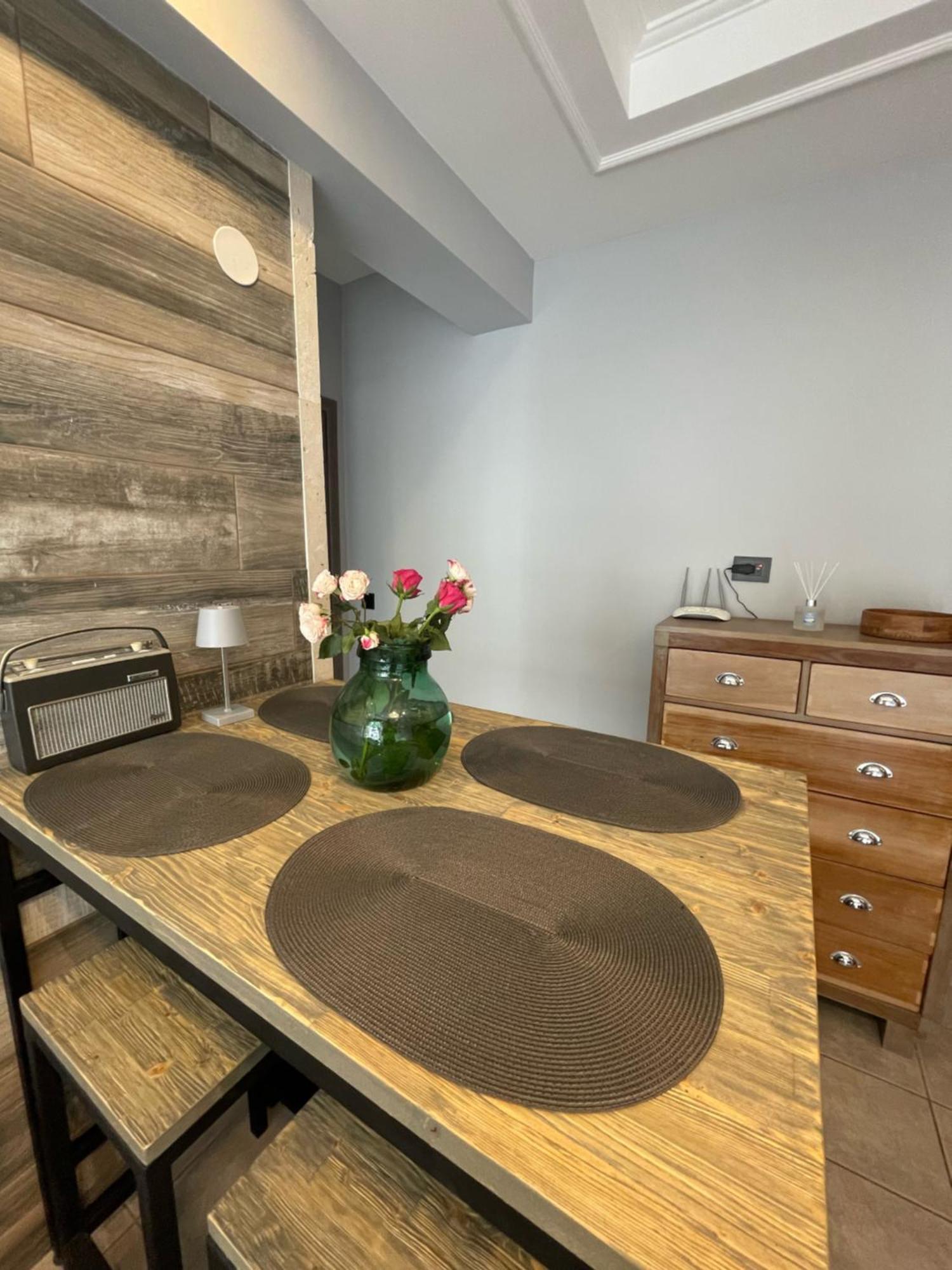 Business Flat Stavroupoli Apartman Szaloniki Kültér fotó